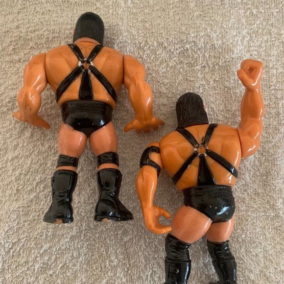 Vintage 90s WWF Ultimate Warrior Titan Sports Wrestling Action Figures Hasbro - Picture 6 of 11